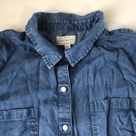 Lucky Brand Women’s Denim Button-Down Shirt Pockets Size Medium - Picture 8 of 15